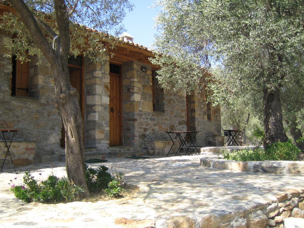 Gera'S Olive Grove - Elaionas Lesvou Hotell Marmaro  Eksteriør bilde